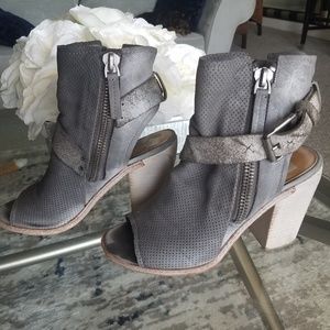 Open toe suede shoes